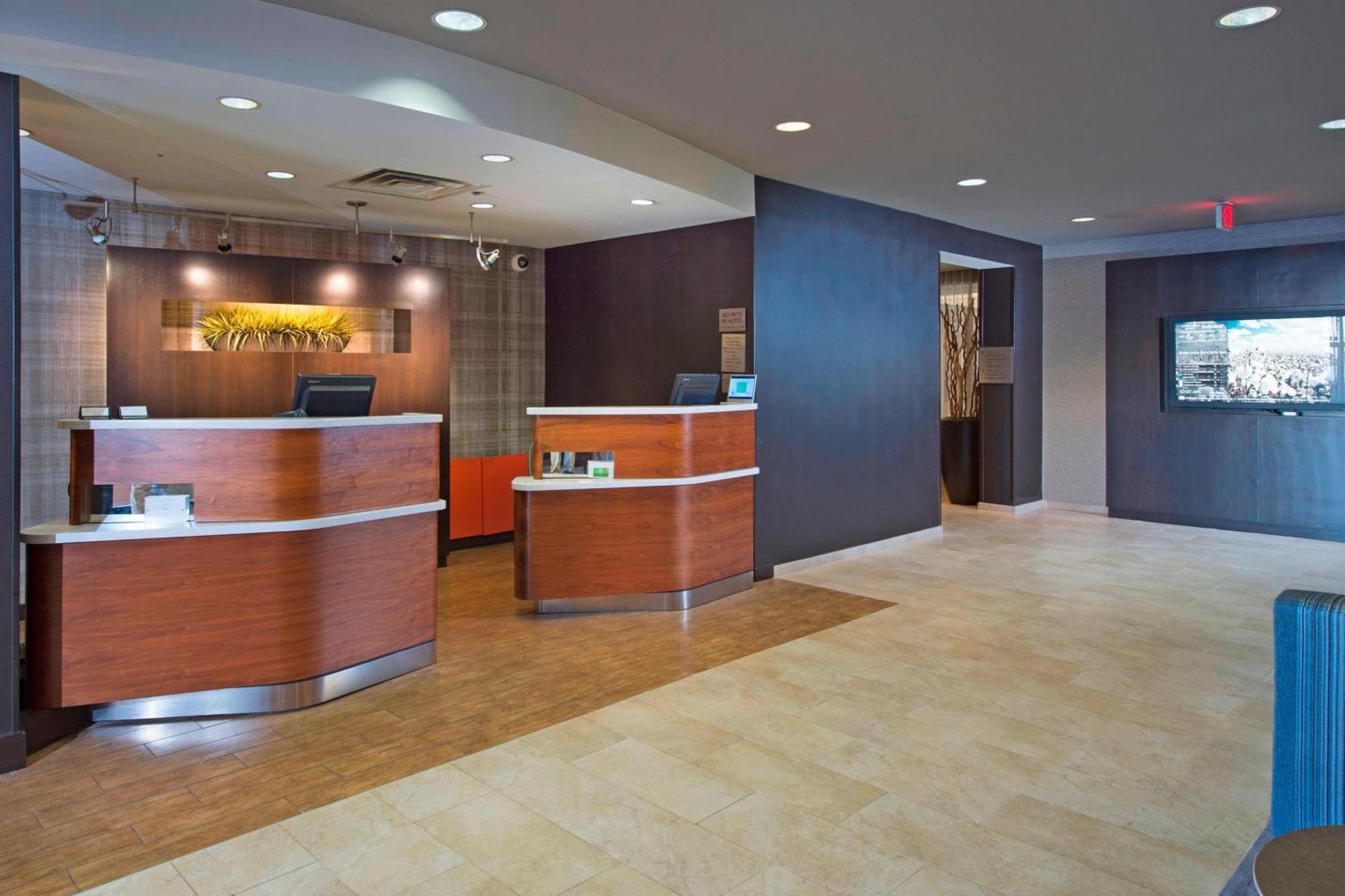 Courtyard By Marriott Dothan Eksteriør bilde
